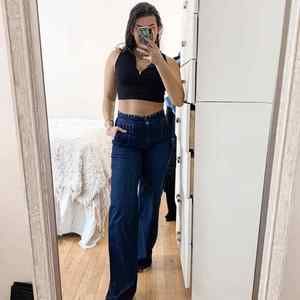 Ella moss dark wash studded wide leg jeans size 28